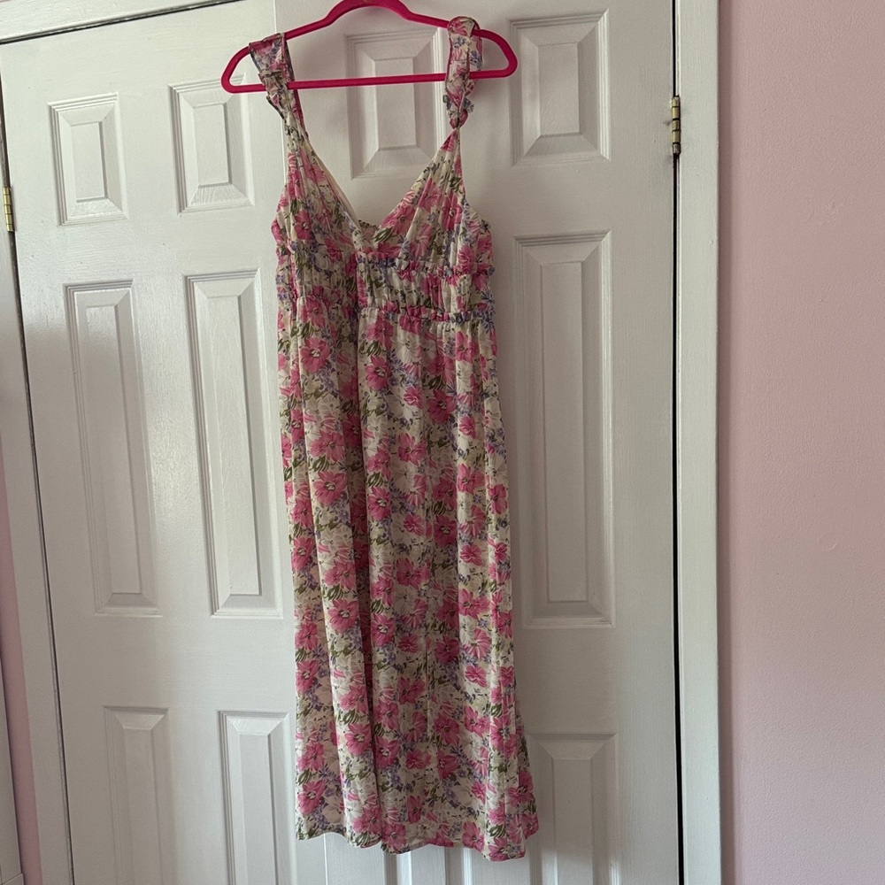 Women’s Lush floral midi dress